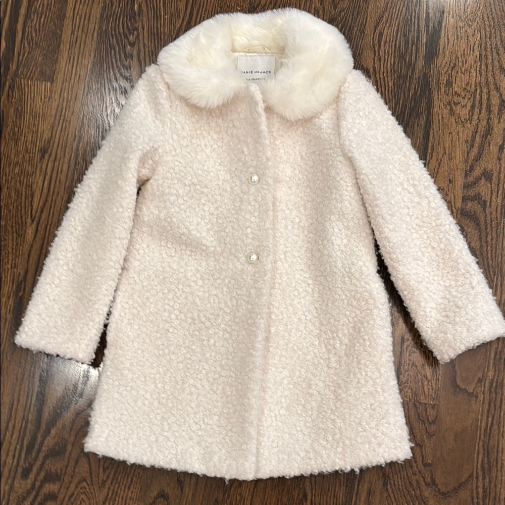 Elegant Cream Kids Coat with Faux Fur Collar